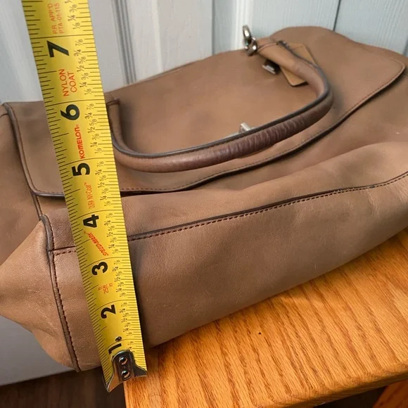 COACH Legacy Pinnacle Harper Turn Lock Satchel Tawny Brown Leather A1371-23563 - Picture 14 of 16